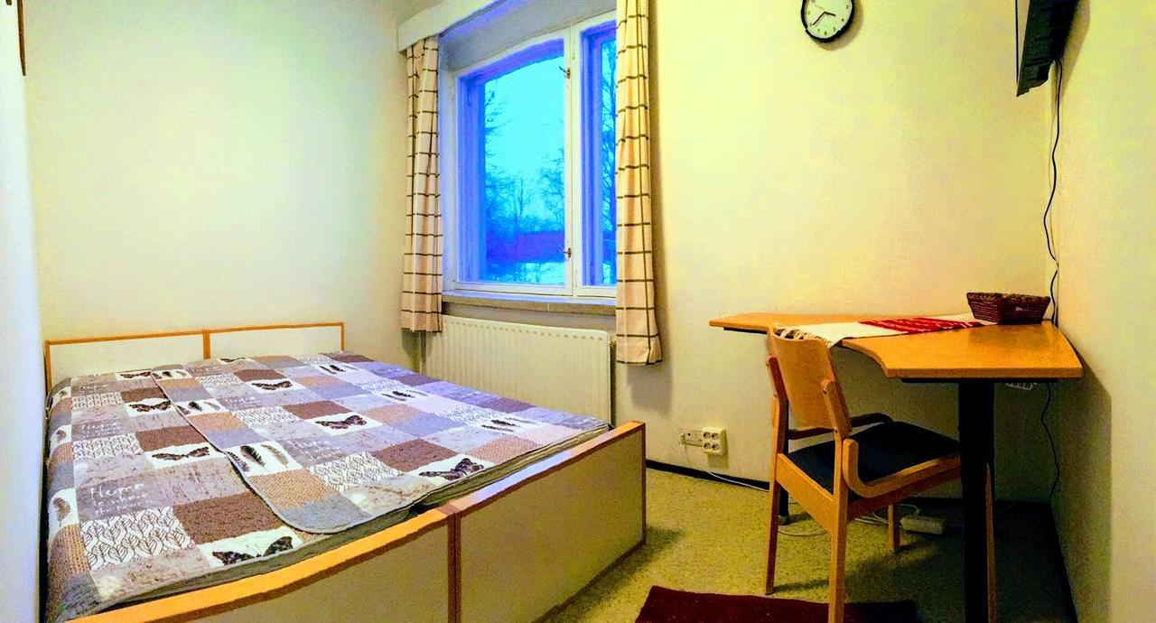 Hostel Vanha Koulu Monola Екстер'єр фото