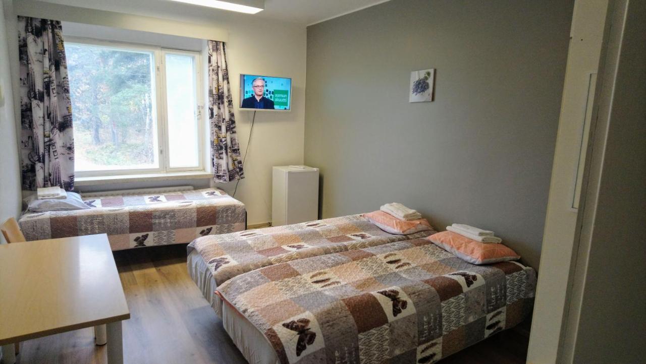 Hostel Vanha Koulu Monola Екстер'єр фото